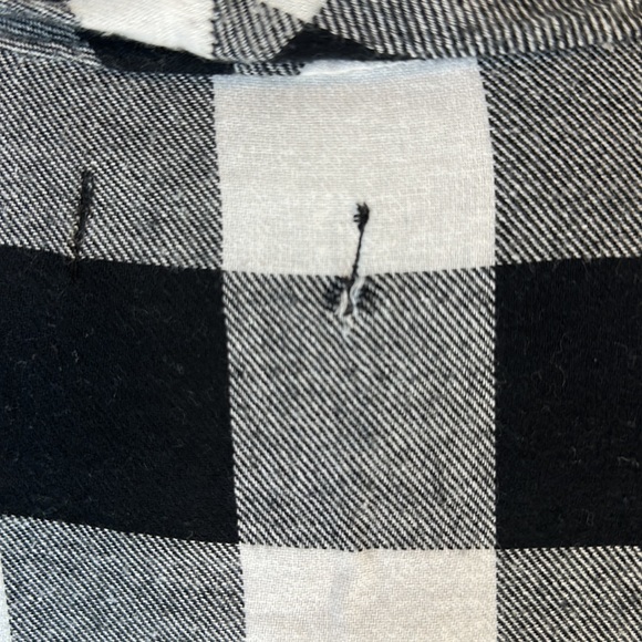 Charlie Paige Waterfall Cardigan Size L/XL Black & White - Picture 6 of 6